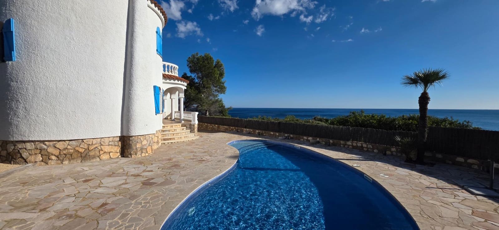 3 soveværelse Villa til salg i Calafat med swimmingpool - € 800.000 (Ref: 9485282)