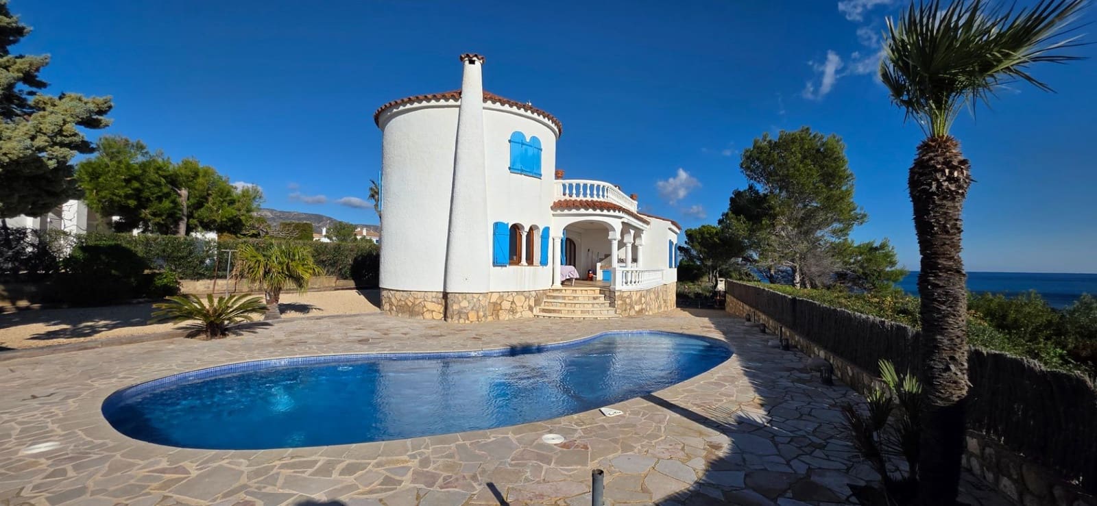 3 soveværelse Villa til salg i Calafat med swimmingpool - € 800.000 (Ref: 9485282)