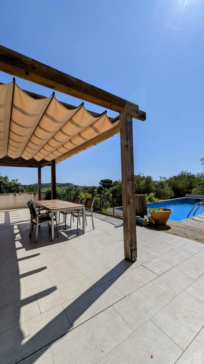 2 soverom Finca/Herregård til salgs i El Perello med svømmebasseng - € 275 000 (Ref: 9627474)