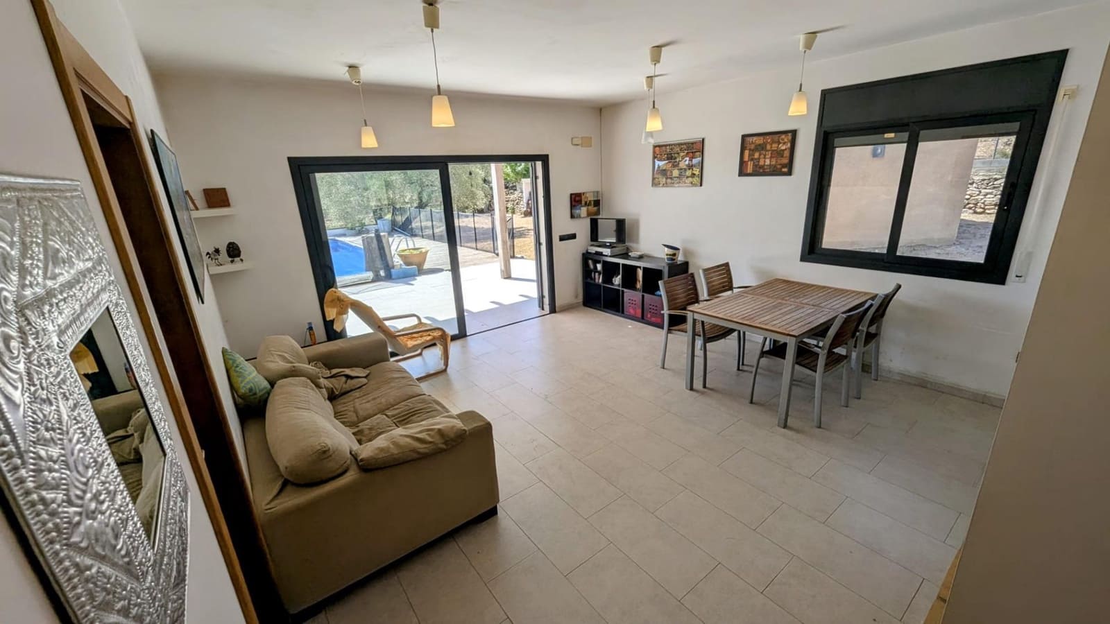 2 soverom Finca/Herregård til salgs i El Perello med svømmebasseng - € 275 000 (Ref: 9627474)