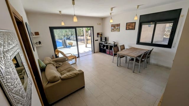 2 soverom Finca/Herregård til salgs i El Perelló med svømmebasseng - € 275 000 (Ref: 9627474)