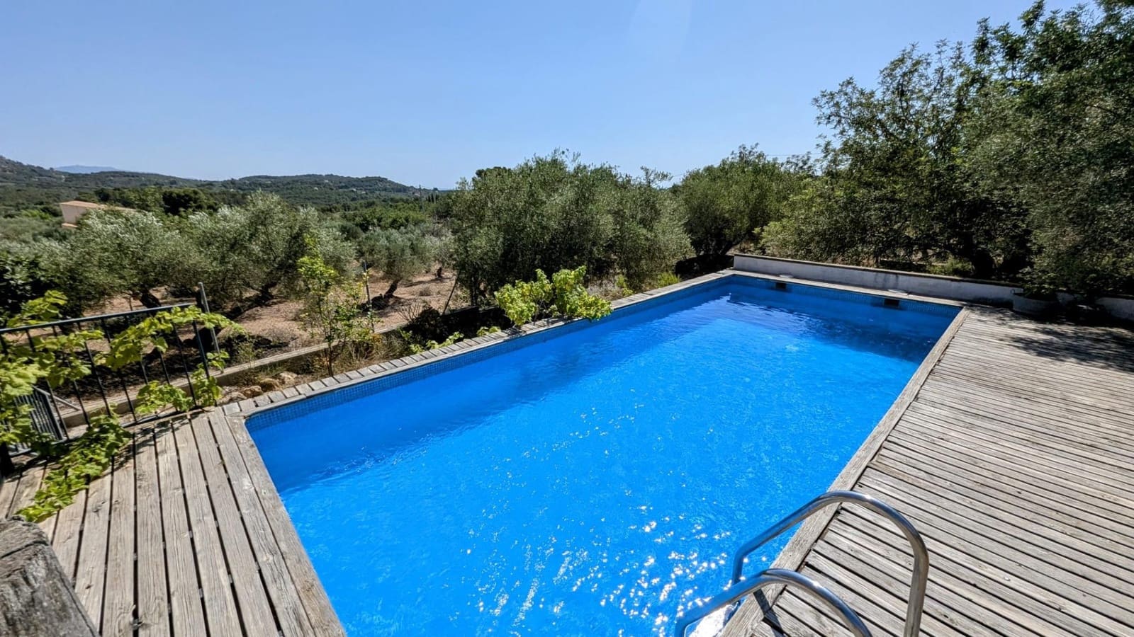 2 soverom Finca/Herregård til salgs i El Perello med svømmebasseng - € 275 000 (Ref: 9627474)