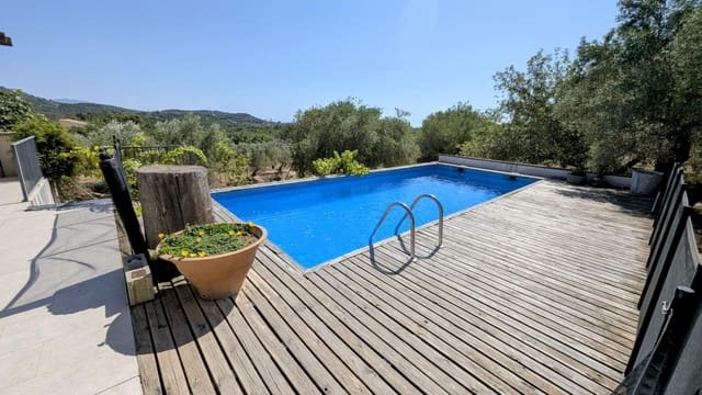 2 soverom Finca/Herregård til salgs i El Perelló med svømmebasseng - € 275 000 (Ref: 9627474)