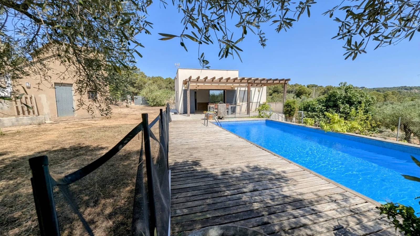 2 soverom Finca/Herregård til salgs i El Perello med svømmebasseng - € 275 000 (Ref: 9627474)