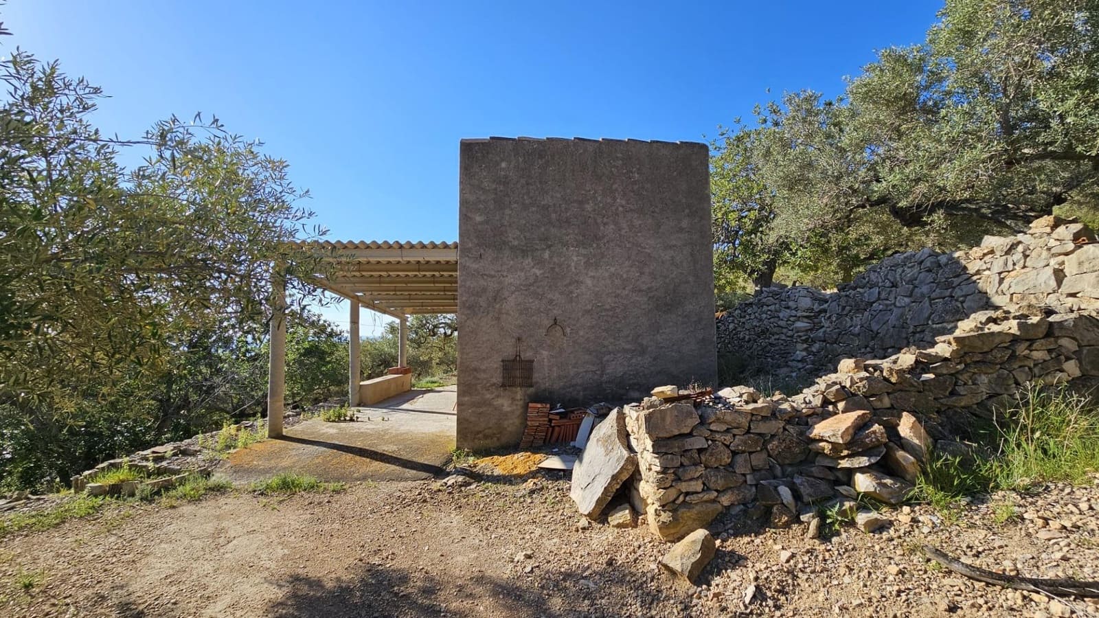 Finca/Landehus til salg i L'Ametlla de Mar - € 98.000 (Ref: 9659417)