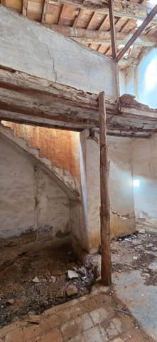 Finca/Country House for sale in L'Ampolla - € 240,000 (Ref: 9714914)