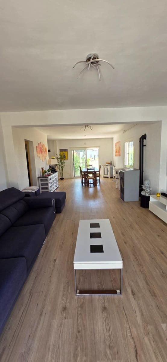 4 bedroom Villa for sale in L'Ametlla de Mar with pool garage - € 340,000 (Ref: 9714917)