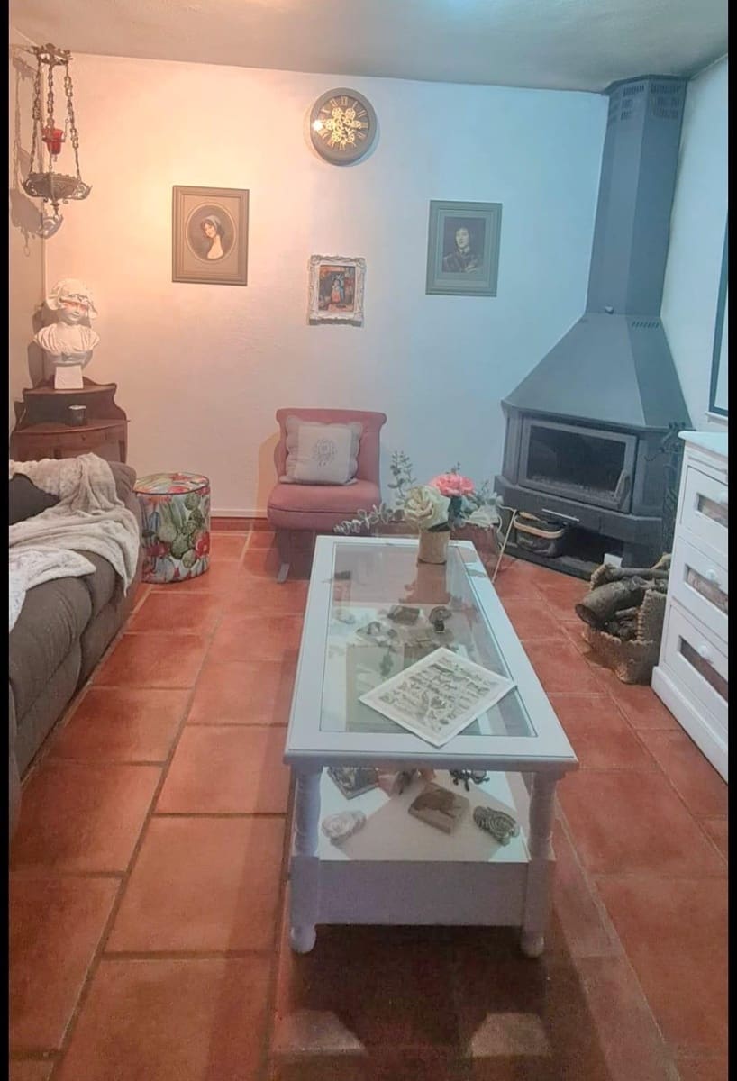 10 soveværelse Finca/Landehus til salg i L'Ampolla med swimmingpool garage - € 390.000 (Ref: 9726625)