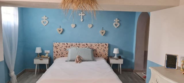 10 soveværelse Finca/Landehus til salg i L'Ampolla med swimmingpool garage - € 390.000 (Ref: 9726625)