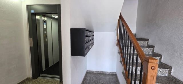 3 slaapkamer Flat te koop in L'Ametlla de Mar - € 268.000 (Ref: 9735576)