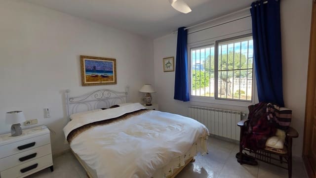 4 camera da letto Villa in vendita in L'Ametlla de Mar con piscina garage - 350.000 € (Rif: 9780535)