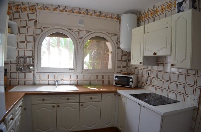 3 quarto Moradia para venda em L'Ametlla de Mar com piscina - 330 000 € (Ref: 9788385)