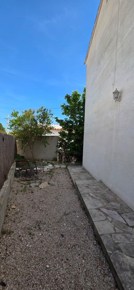 3 soverom Villa til salgs i Calafat med garasje - € 277 000 (Ref: 9794586)