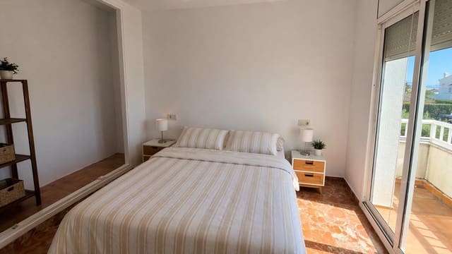 3 bedroom Villa for sale in Calafat, L'Ametlla de Mar with garage - € 249,000 (Ref: 9794586)