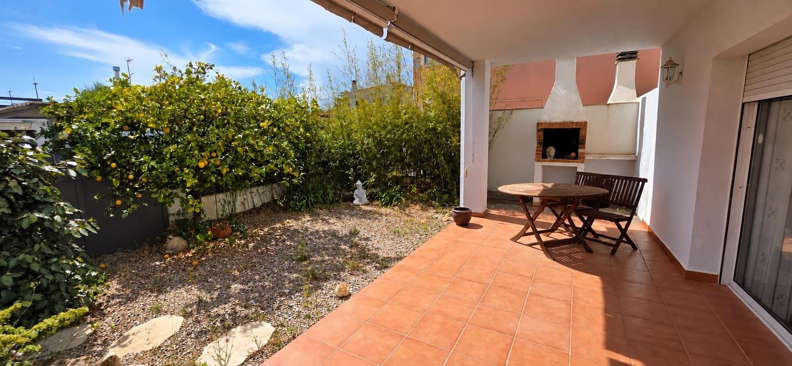 3 soverom Villa til salgs i Calafat med garasje - € 277 000 (Ref: 9794586)