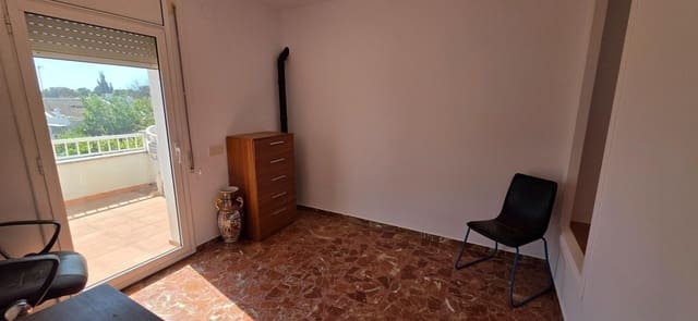 3 bedroom Villa for sale in Calafat, L'Ametlla de Mar with garage - € 249,000 (Ref: 9794586)