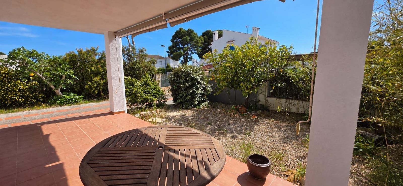3 soverom Villa til salgs i Calafat med garasje - € 277 000 (Ref: 9794586)