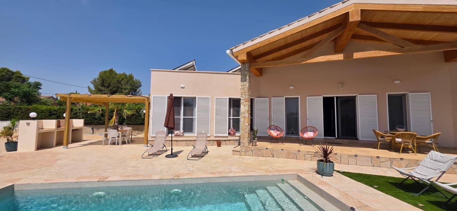 3 Zimmer Villa zu verkaufen in L'Ametlla de Mar mit Pool Garage - 550.000 € (Ref: 9807944)