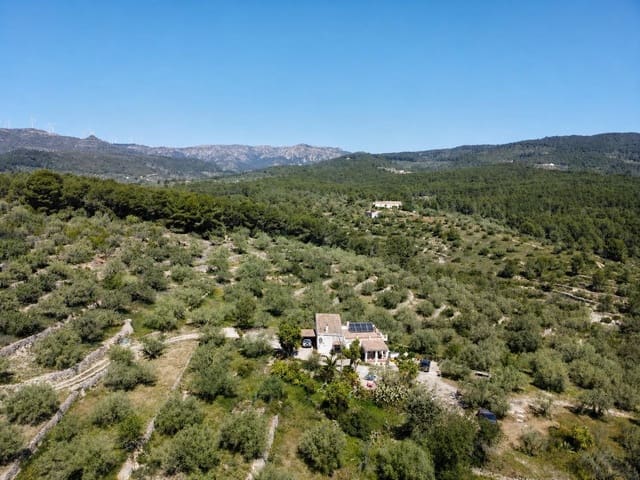 2 slaapkamer Finca/Landhuis te koop in El Perelló met zwembad - € 295.000 (Ref: 9833634)