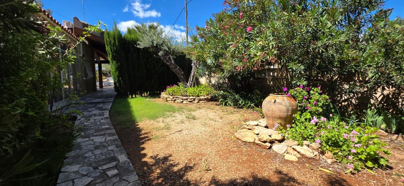 Chalet de 3 habitaciones en L'Ametlla de Mar en venta con piscina garaje - 260.000 € (Ref: 9836220)