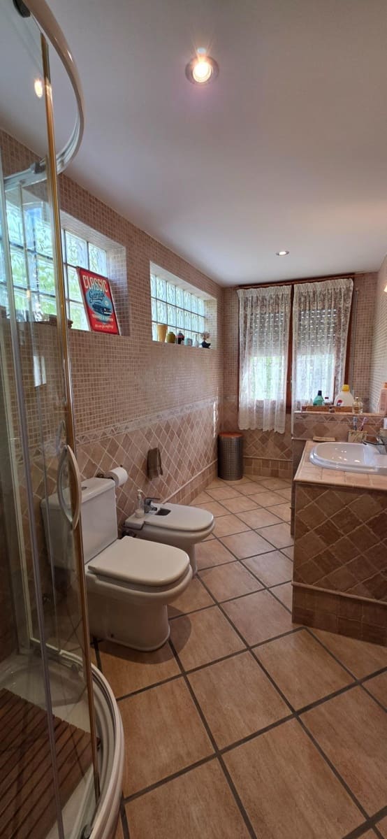 3 bedroom Villa for sale in L'Ametlla de Mar with pool garage - € 330,000 (Ref: 9839249)