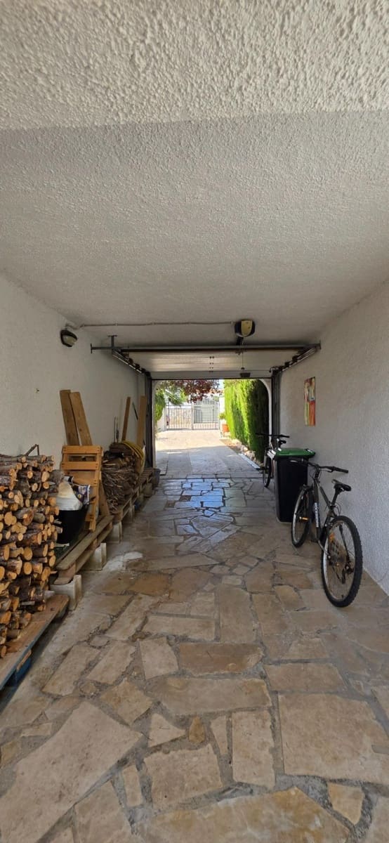 3 bedroom Villa for sale in L'Ametlla de Mar with pool garage - € 330,000 (Ref: 9839249)