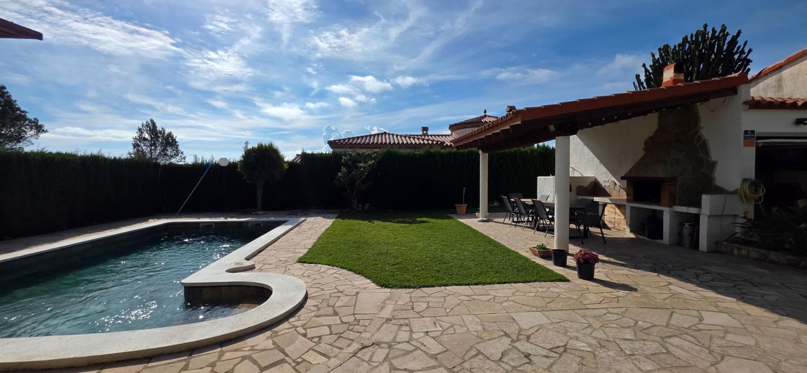 3 bedroom Villa for sale in L'Ametlla de Mar with pool garage - € 330,000 (Ref: 9839249)