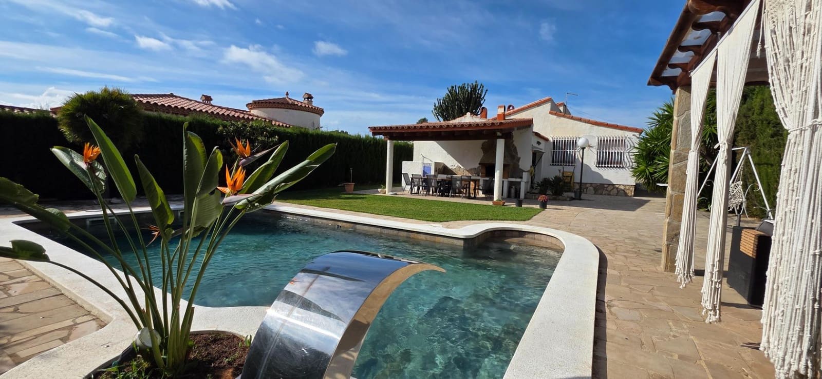 3 bedroom Villa for sale in L'Ametlla de Mar with pool garage - € 330,000 (Ref: 9839249)