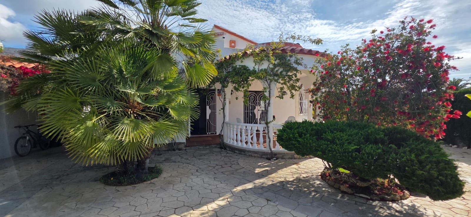 3 bedroom Villa for sale in L'Ametlla de Mar with pool garage - € 330,000 (Ref: 9839249)
