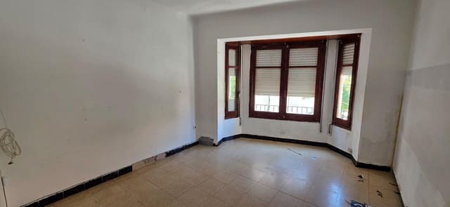 Terraced Villa for sale in El Perelló - € 125,000 (Ref: 9843376)