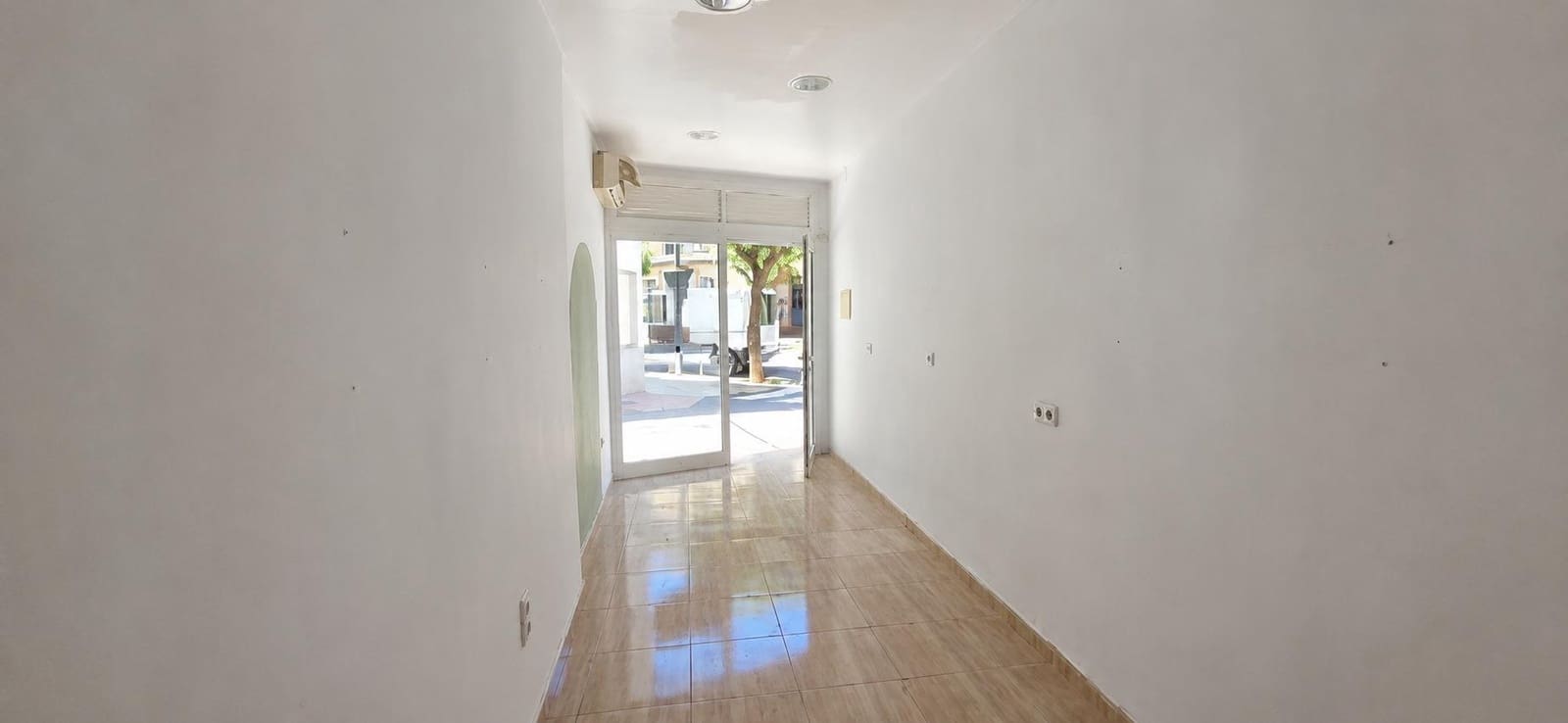 Terraced Villa for sale in El Perello - € 125,000 (Ref: 9843376)