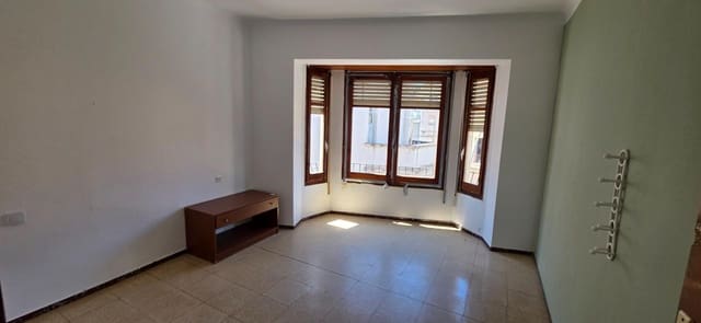 Rijtjeshuis te koop in El Perelló - € 125.000 (Ref: 9843376)