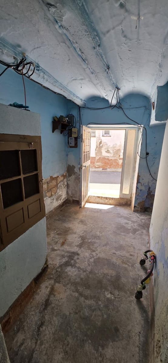 Townhouse for sale in El Perello - € 39,000 (Ref: 9846213)