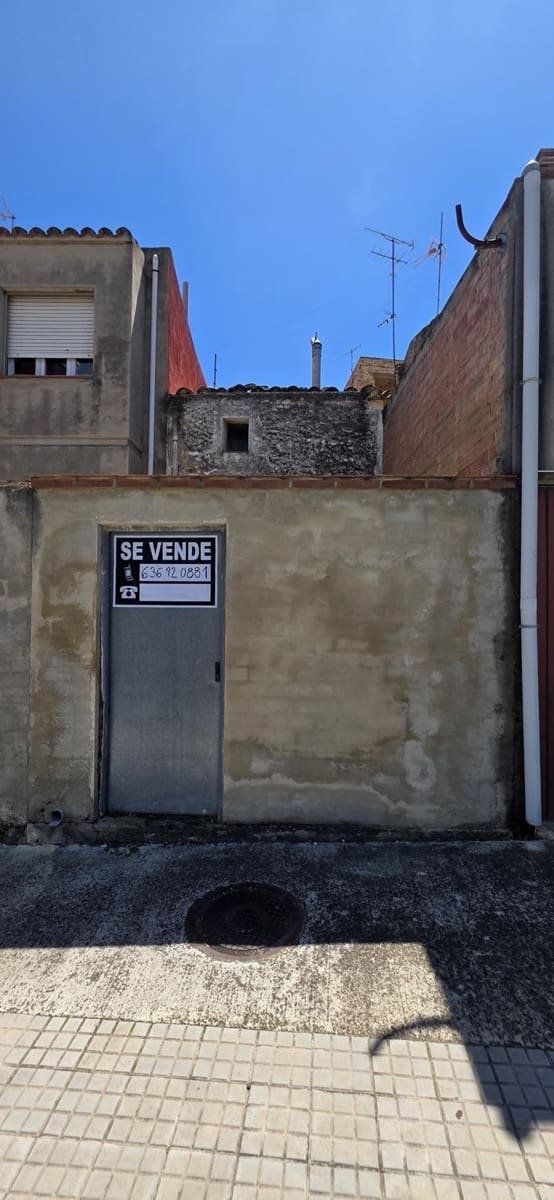 Townhouse for sale in El Perello - € 39,000 (Ref: 9846213)