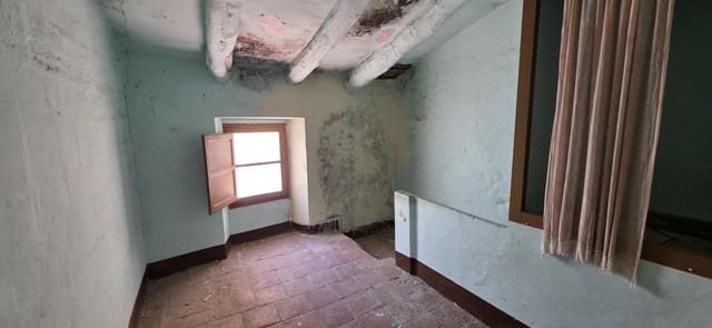 Hus til salgs i El Perelló - € 39 000 (Ref: 9846213)