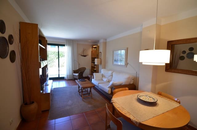 3 makuuhuone Ranta-asunto myytävänä paikassa L'Ametlla de Mar mukana uima-altaan - 260 000 € (Ref: 9866995)