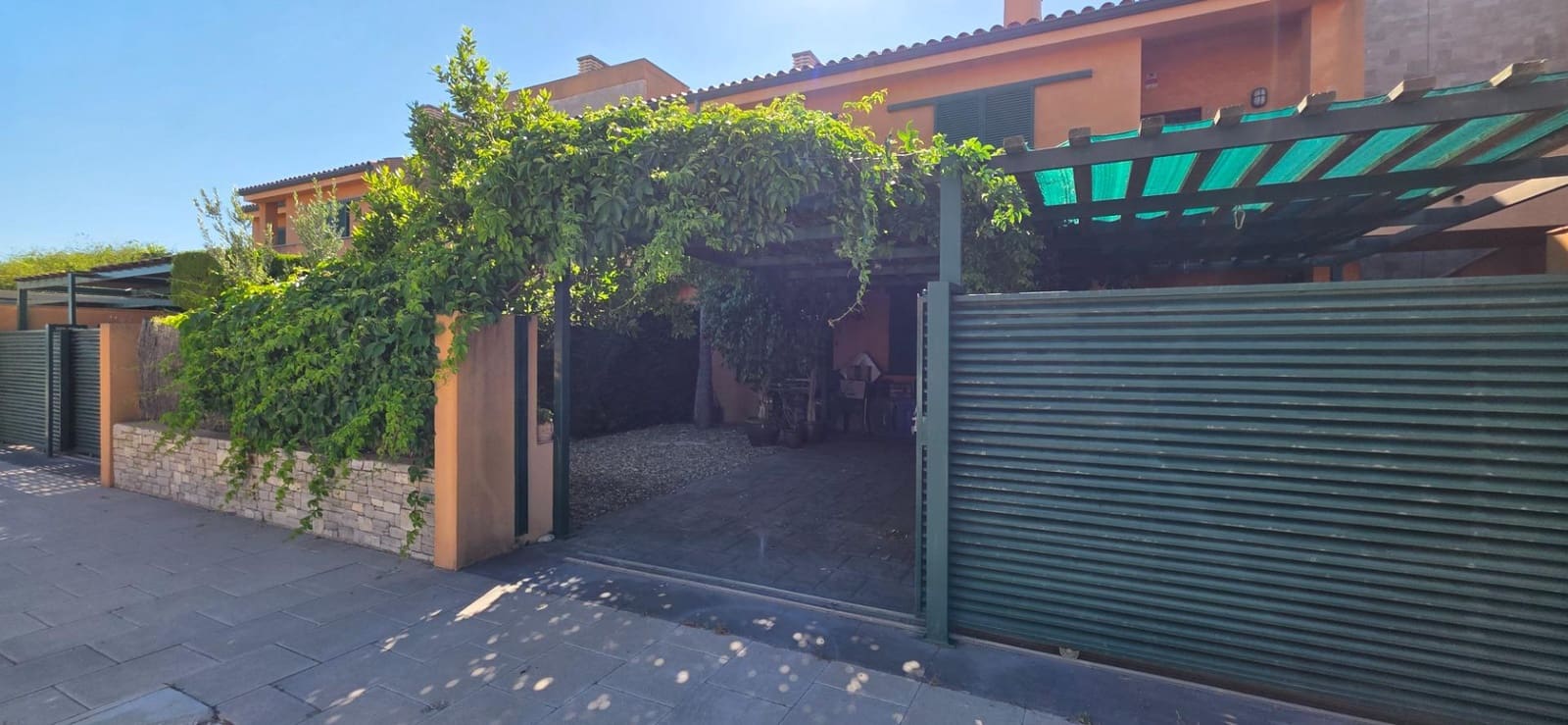 3 makuuhuone Ranta-asunto myytävänä paikassa L'Ametlla de Mar mukana uima-altaan - 260 000 € (Ref: 9866995)