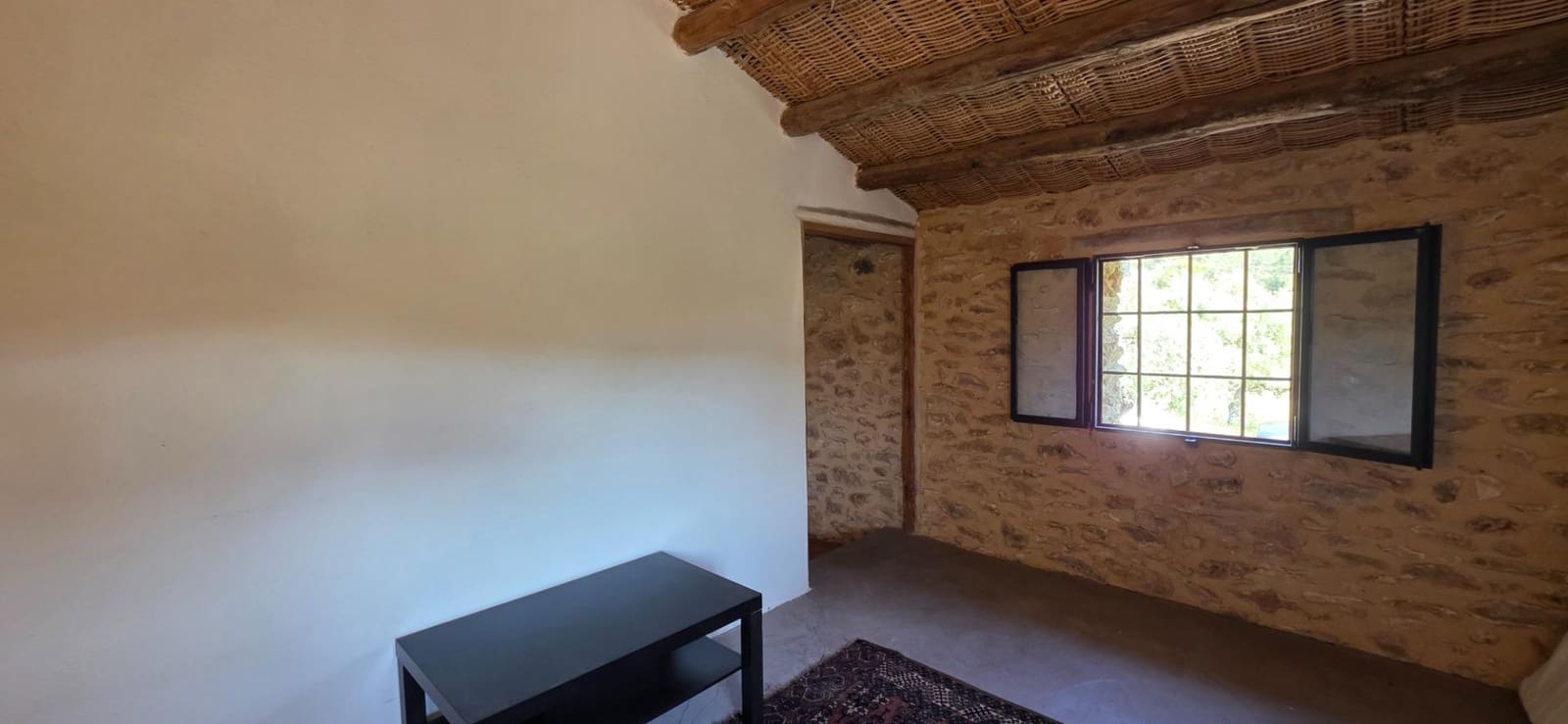 4 bedroom Finca/Country House for sale in Tivissa - € 395,000 (Ref: 9878808)