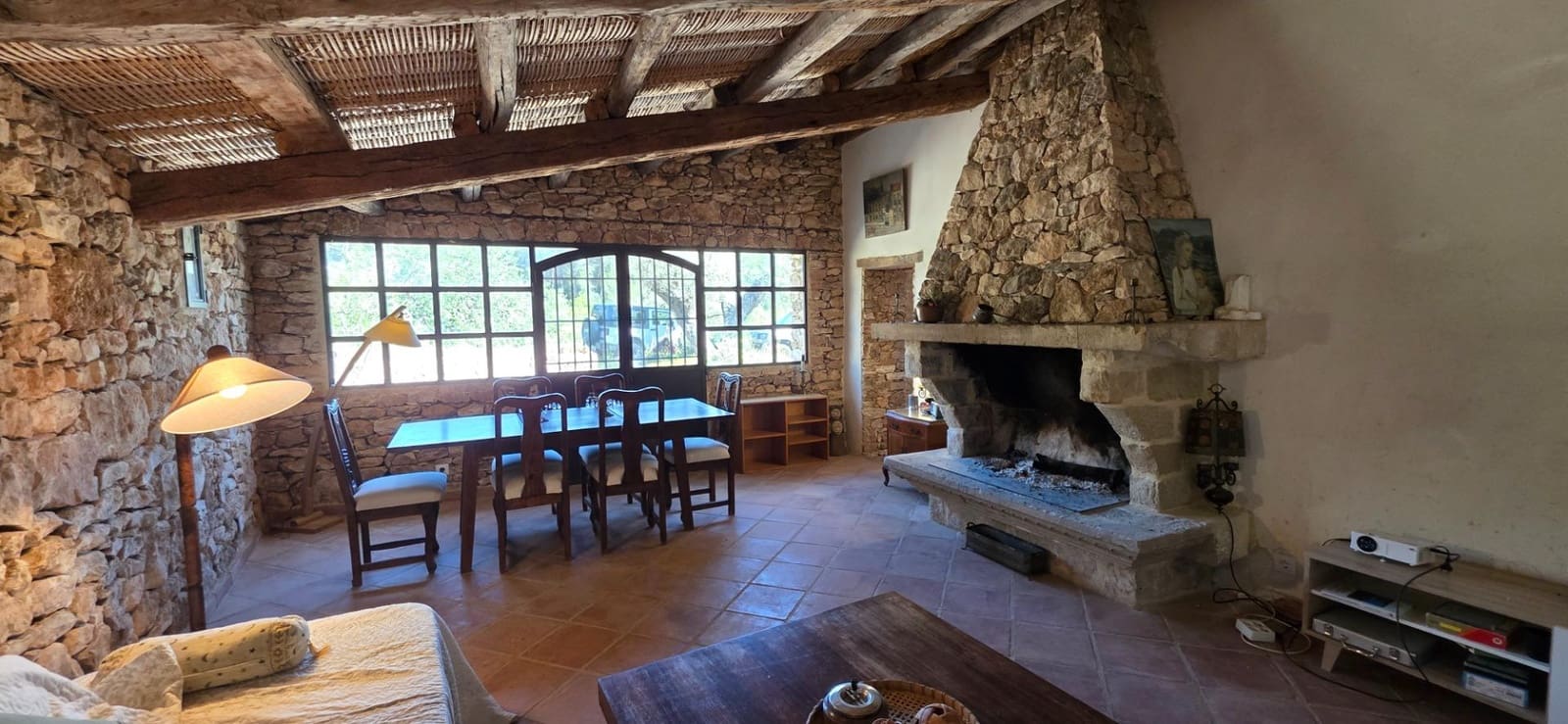4 bedroom Finca/Country House for sale in Tivissa - € 395,000 (Ref: 9878808)