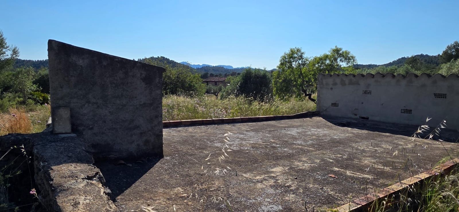 4 bedroom Finca/Country House for sale in Tivissa - € 395,000 (Ref: 9878808)