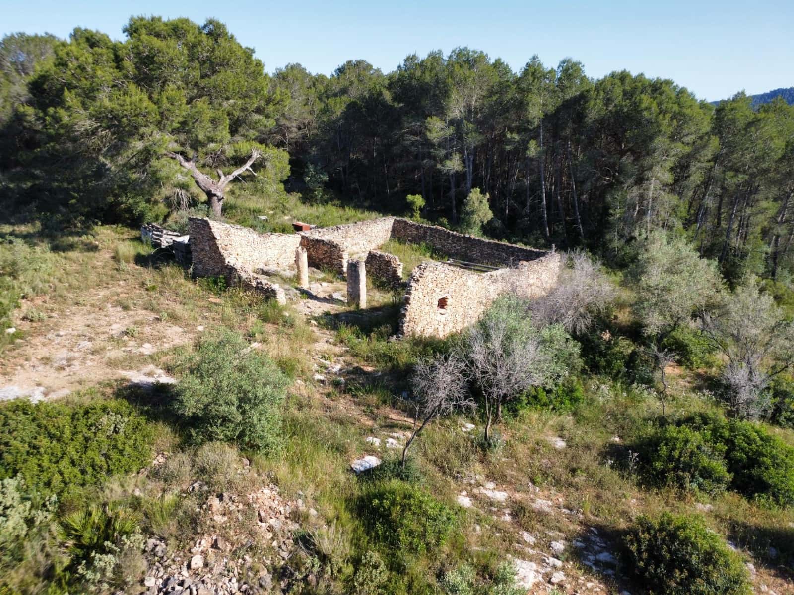 4 bedroom Finca/Country House for sale in Tivissa - € 395,000 (Ref: 9878808)