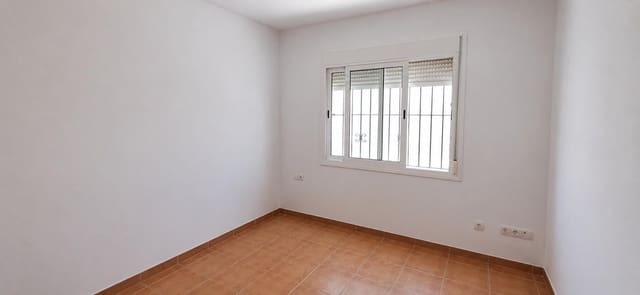3 chambre Villa/Maison à vendre à L'Ametlla de Mar avec piscine garage - 270 000 € (Ref: 9878809)