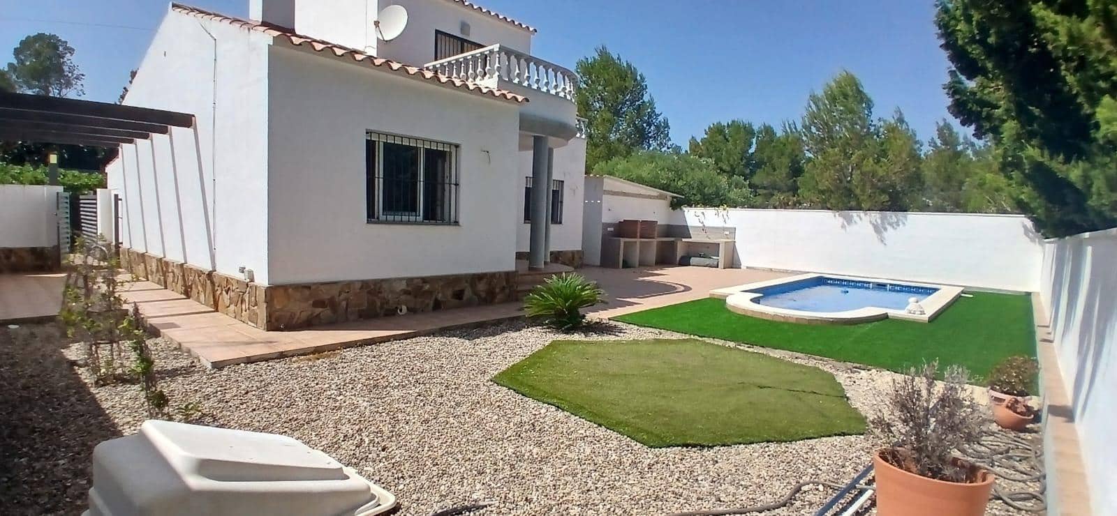 3 bedroom Villa for sale in L'Ametlla de Mar with pool garage - € 270,000 (Ref: 9878809)