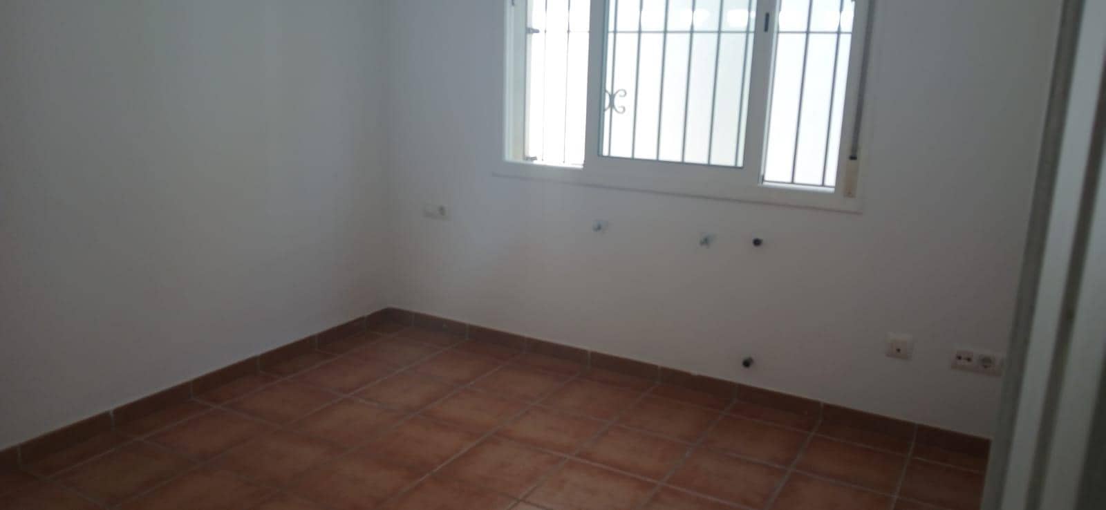 3 bedroom Villa for sale in L'Ametlla de Mar with pool garage - € 270,000 (Ref: 9878809)