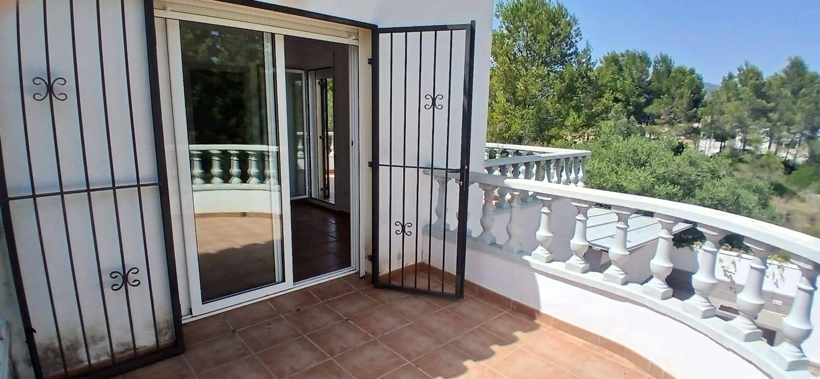 3 bedroom Villa for sale in L'Ametlla de Mar with pool garage - € 270,000 (Ref: 9878809)