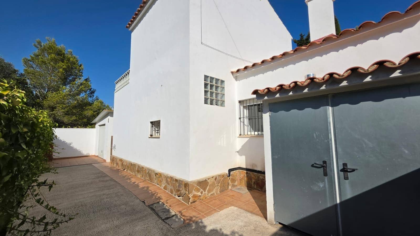 3 sypialnia Willa na sprzedaż w L'Ametlla de Mar z basenem garażem - 259 000 € (Ref: 9878809)