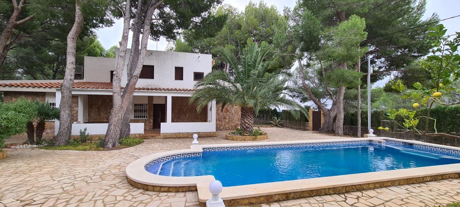 5 bedroom Villa for sale in L'Ametlla de Mar with pool garage - € 1,080,000 (Ref: 9884789)
