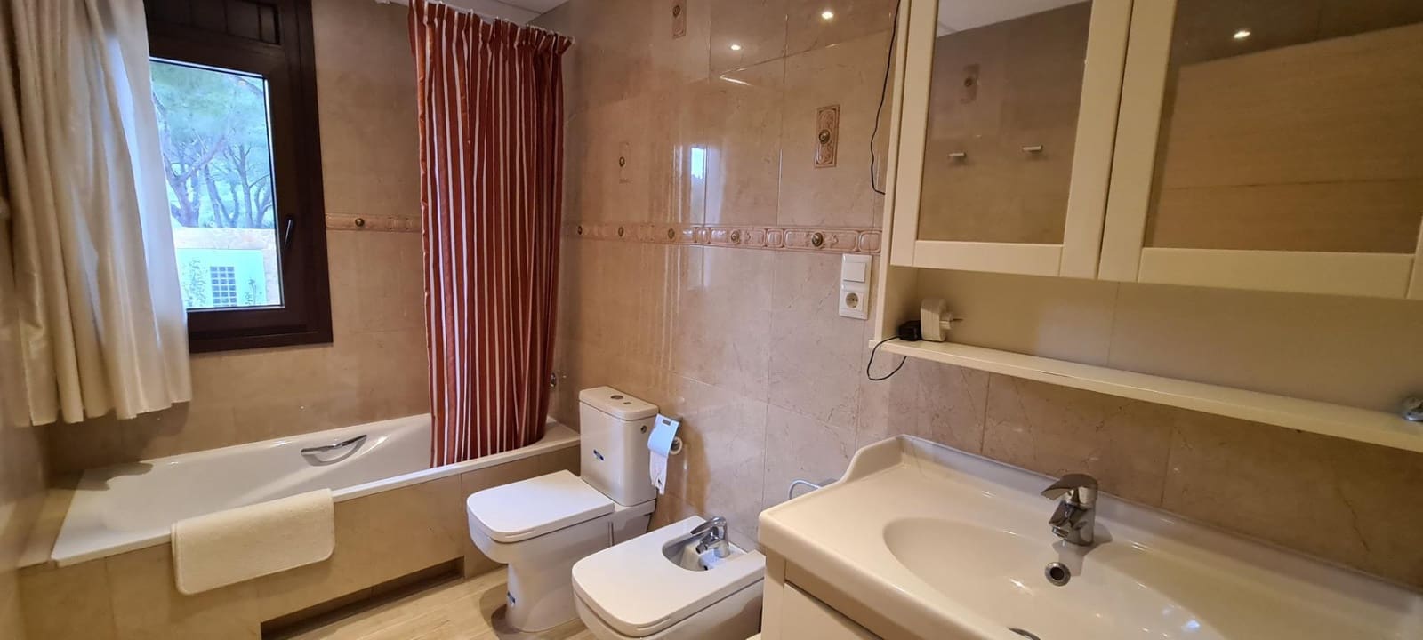 5 bedroom Villa for sale in L'Ametlla de Mar with pool garage - € 1,080,000 (Ref: 9884789)