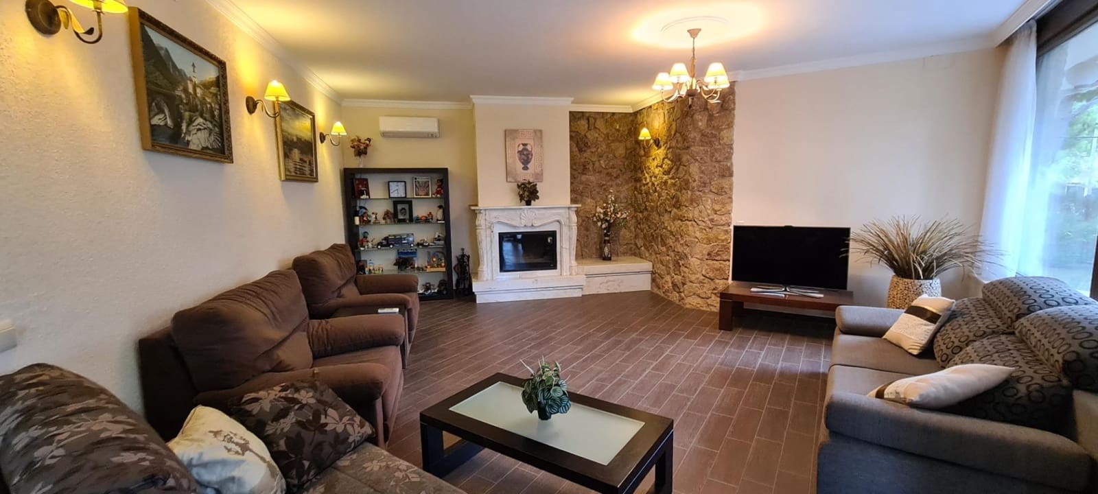 5 bedroom Villa for sale in L'Ametlla de Mar with pool garage - € 1,080,000 (Ref: 9884789)