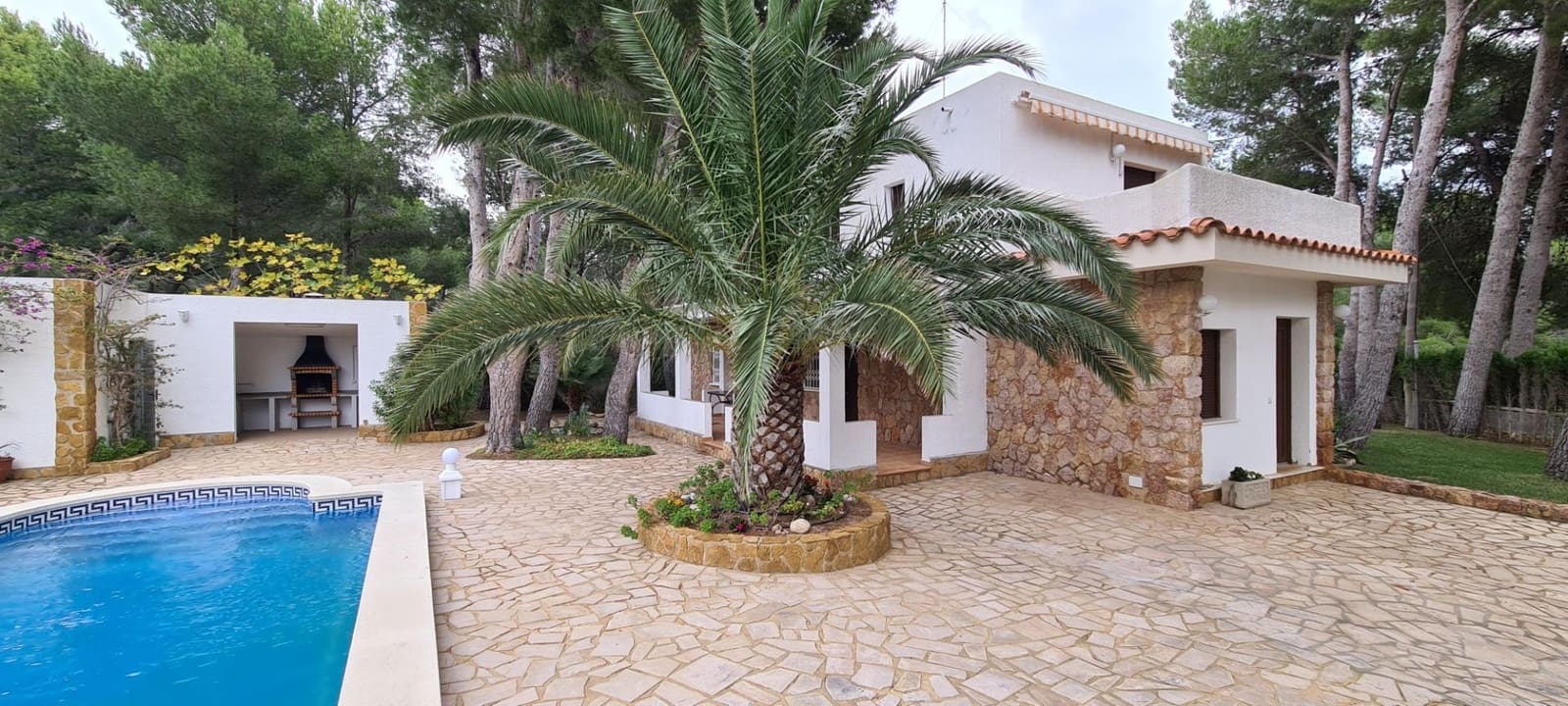 5 bedroom Villa for sale in L'Ametlla de Mar with pool garage - € 1,080,000 (Ref: 9884789)